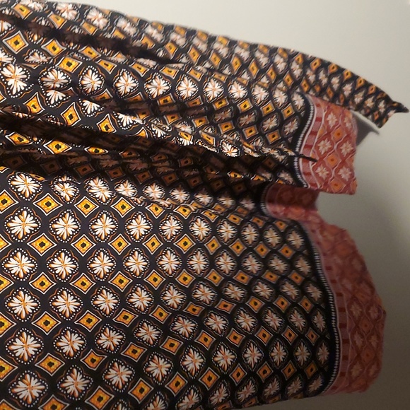 NWOT Dress - Picture 2 of 5